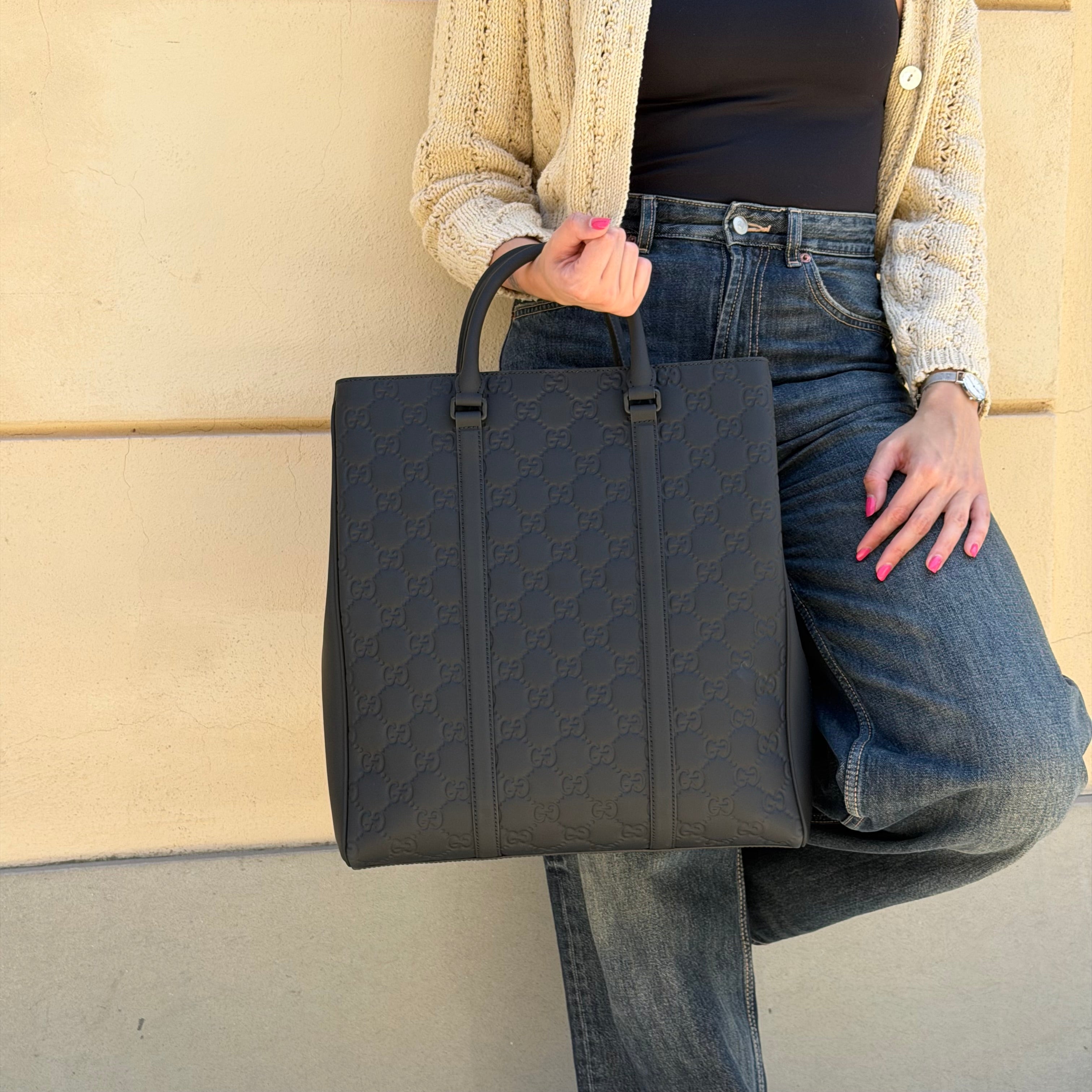 Gucci borsa shopping in pelle GG