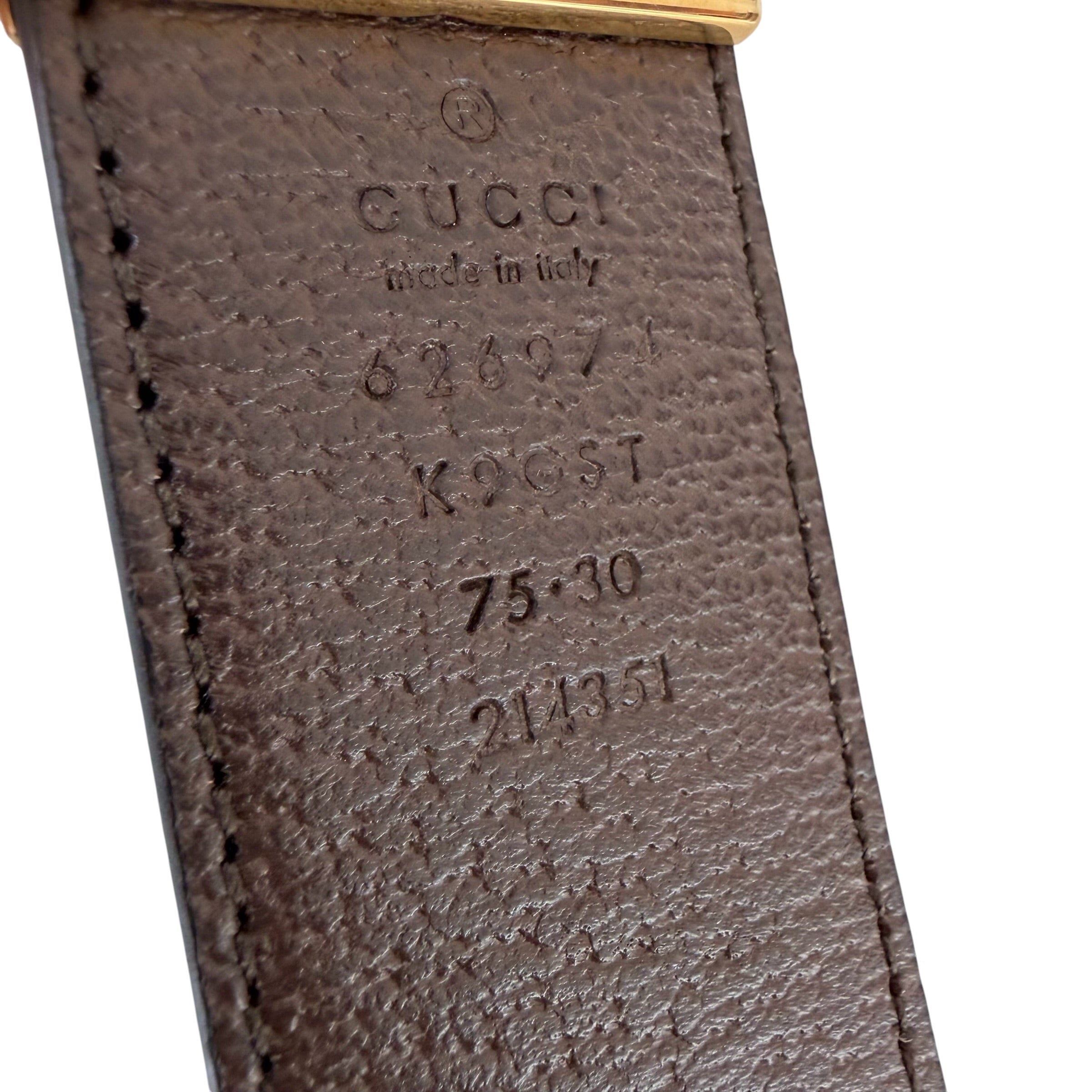 Gucci cintura reversibile con G quadro