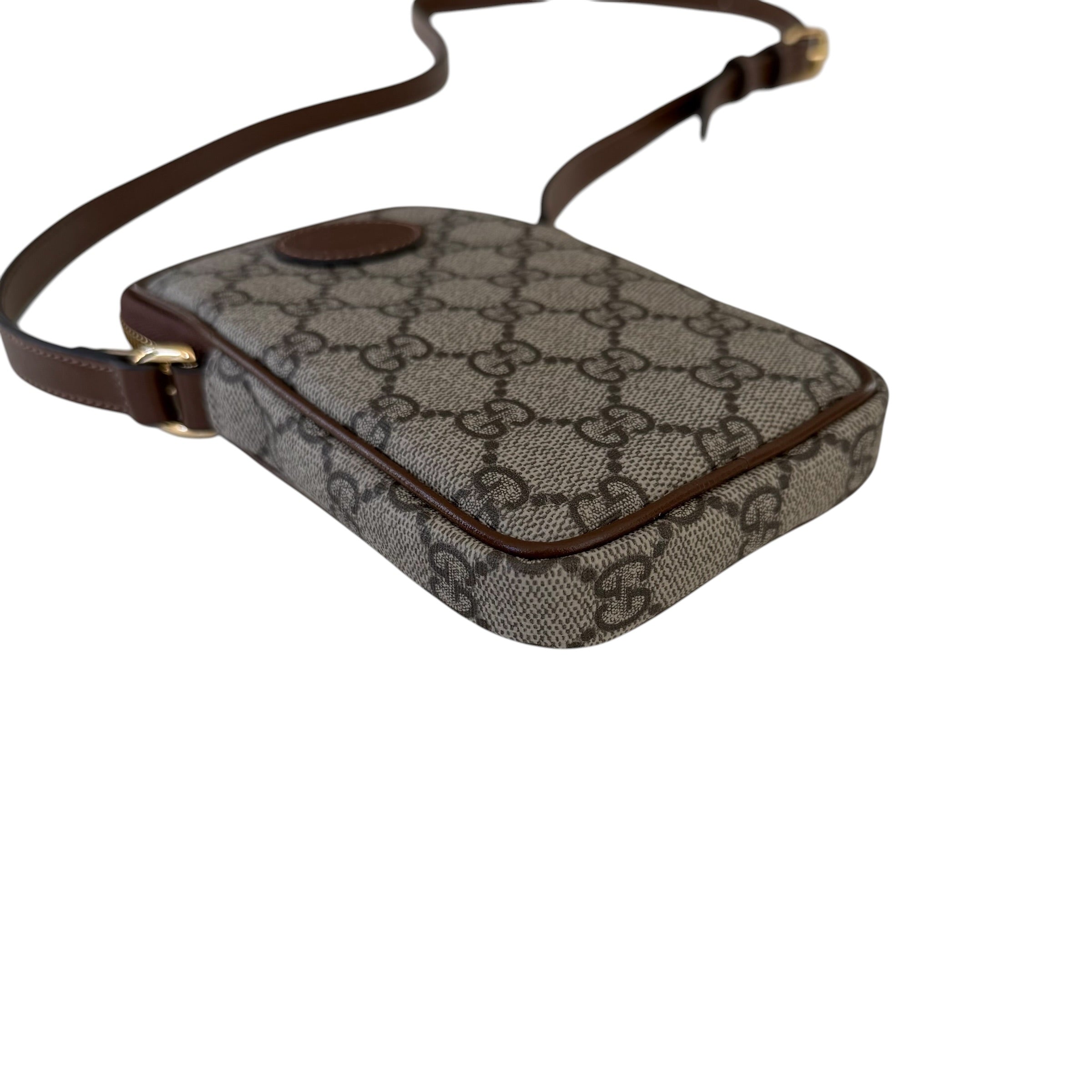 Gucci Phone Case Interlocking