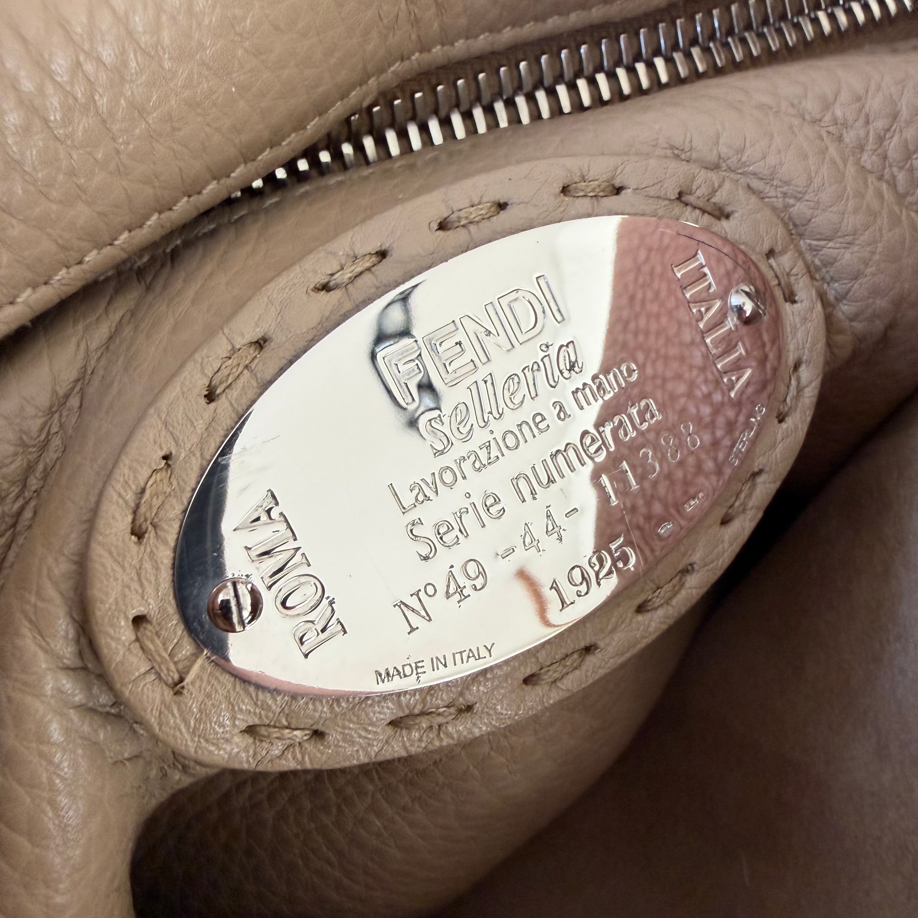 Fendi Selleria borsa Peekaboo
