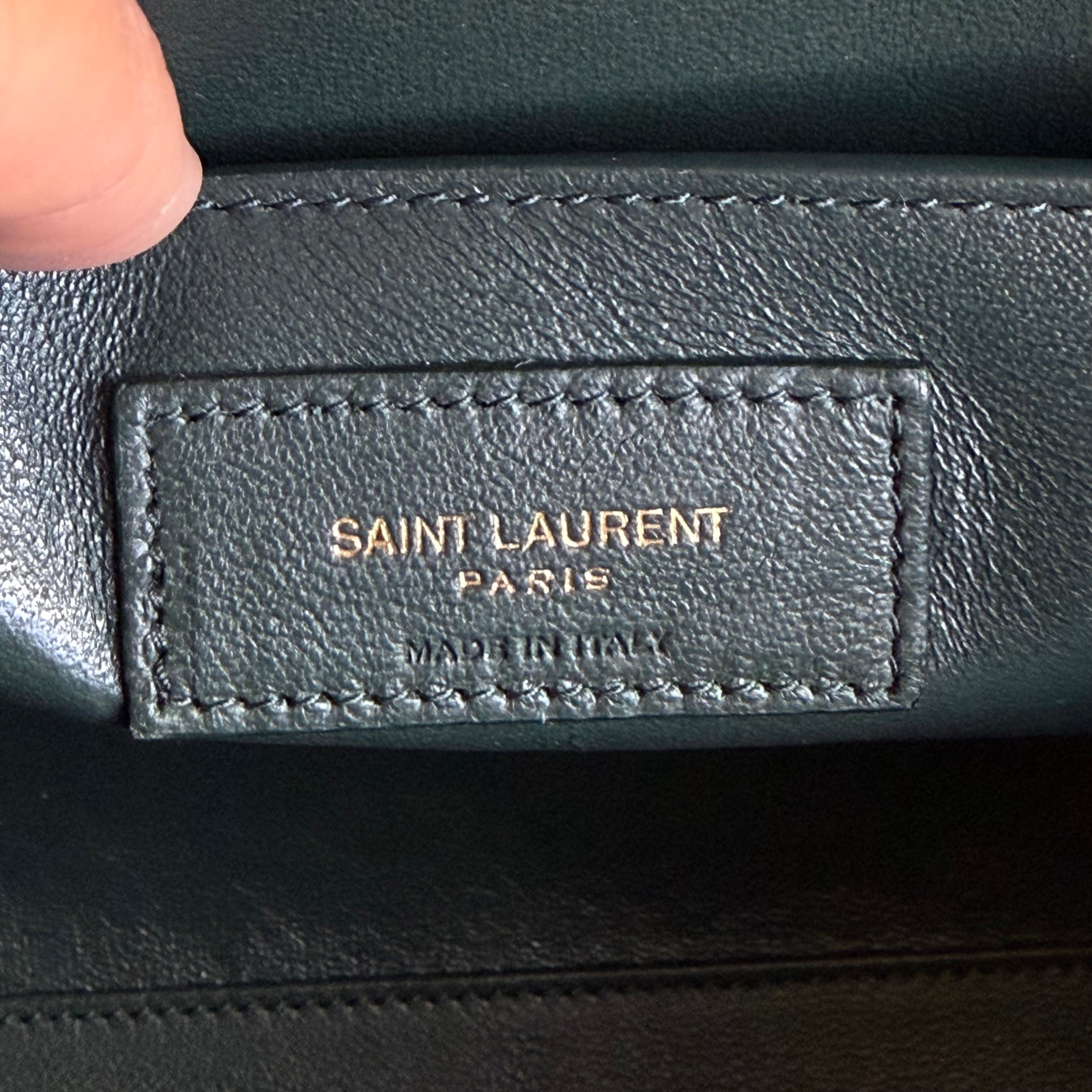 Saint Laurent borsa Manhattan media