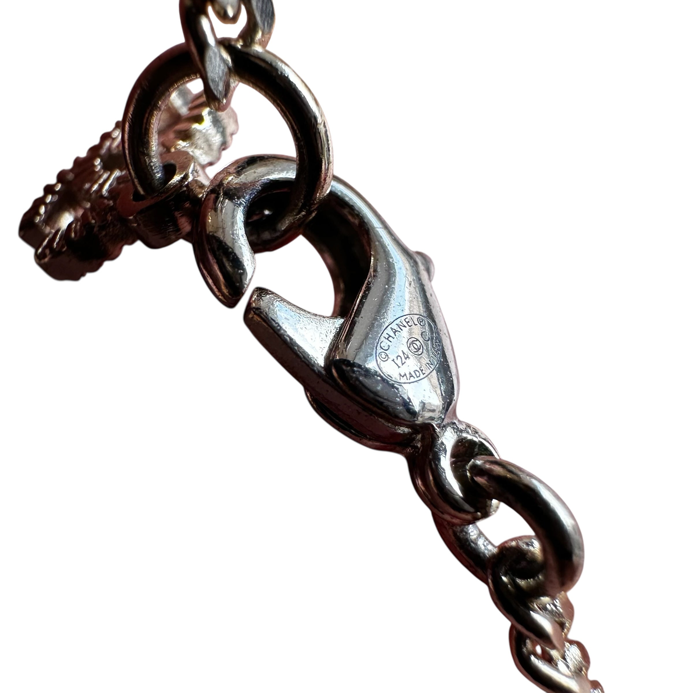 Chanel pendente CC su catena