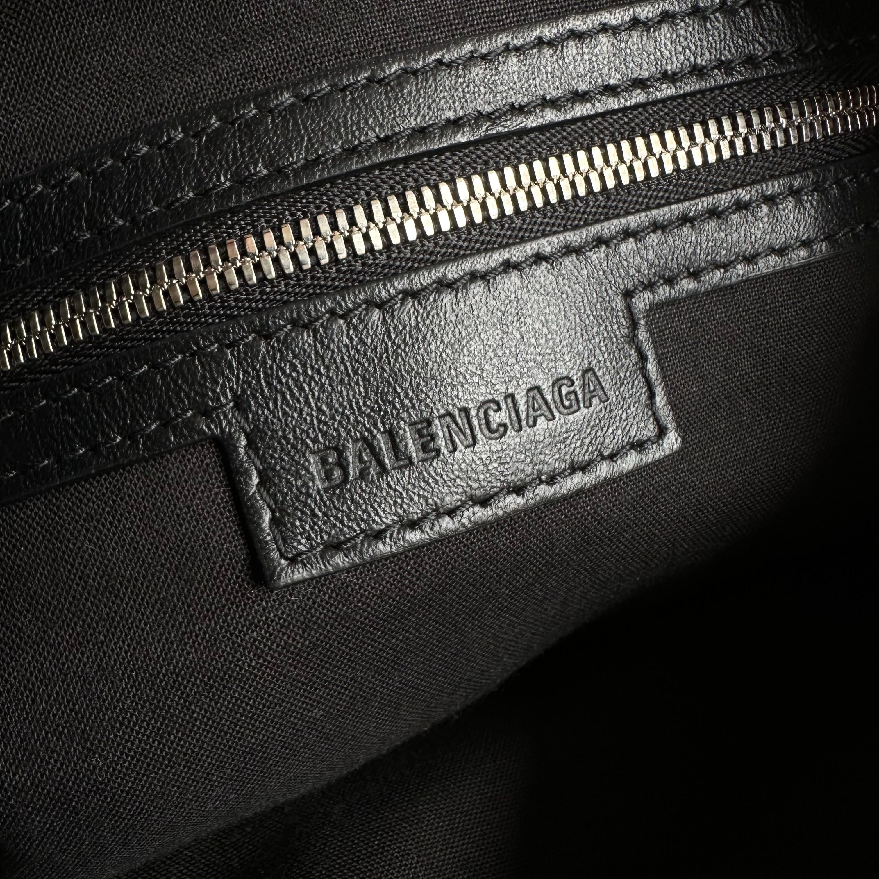 Balenciaga borsa a tracolla Le Cagole piccola