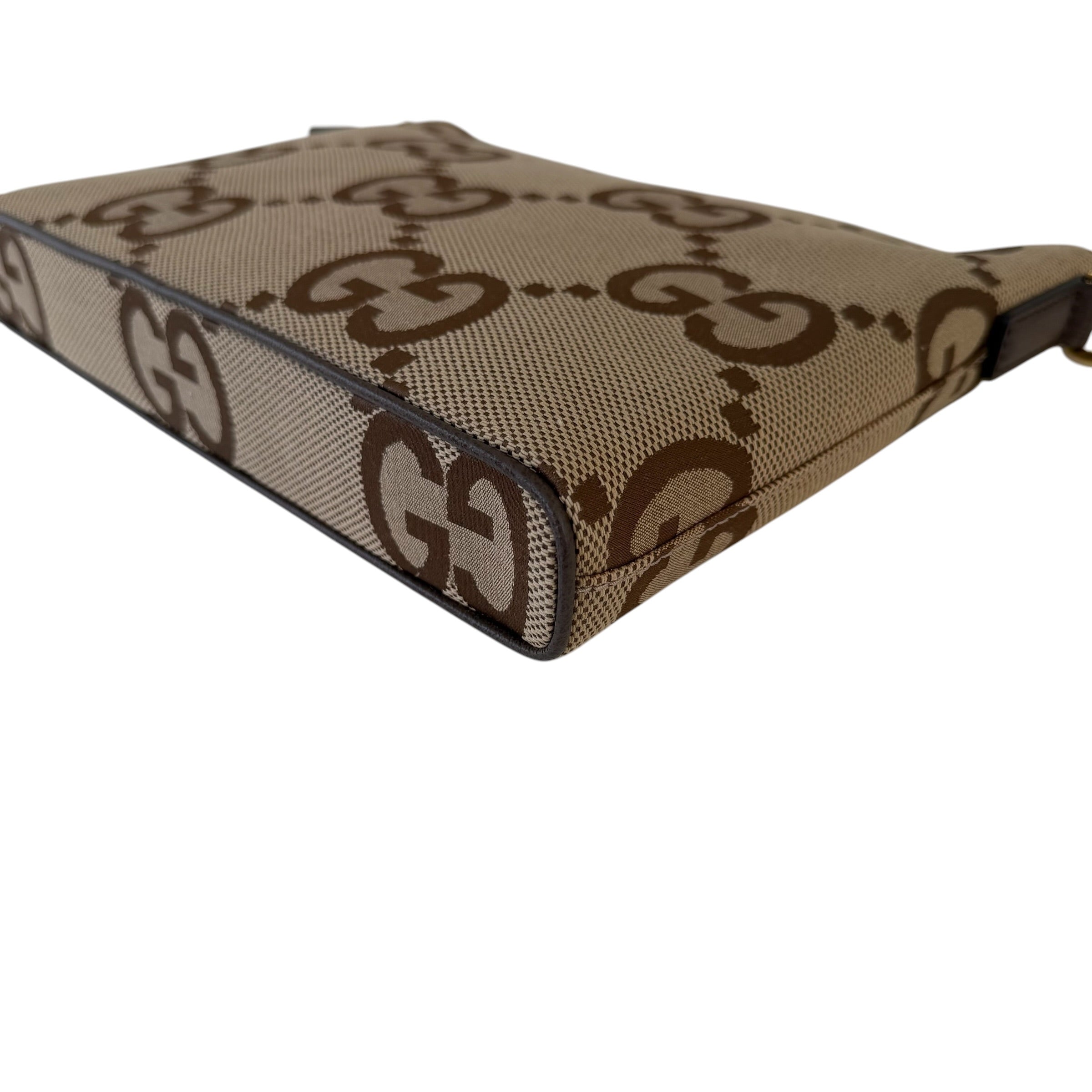Gucci clutch GG Jumbo
