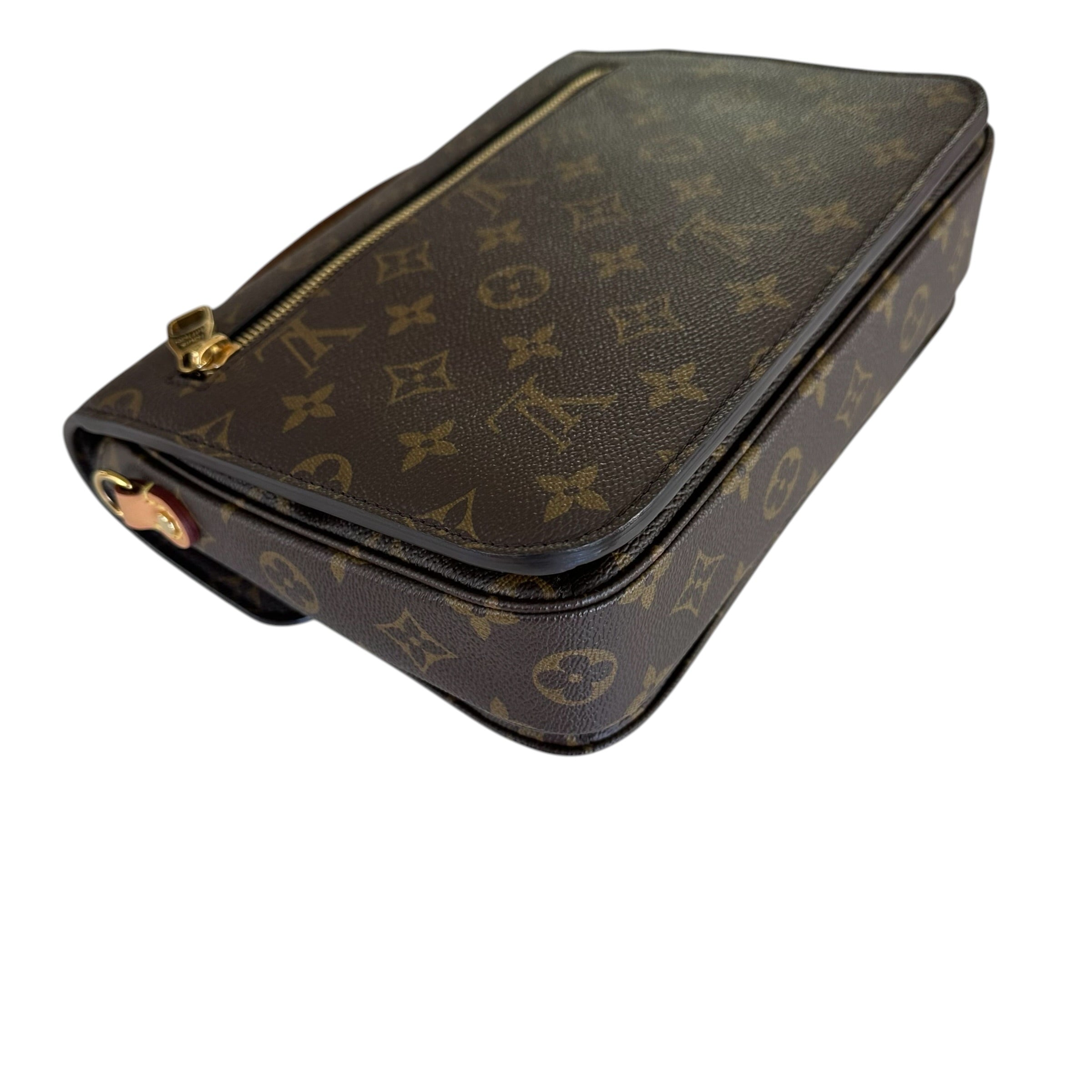 Louis Vuitton Pochette Metis