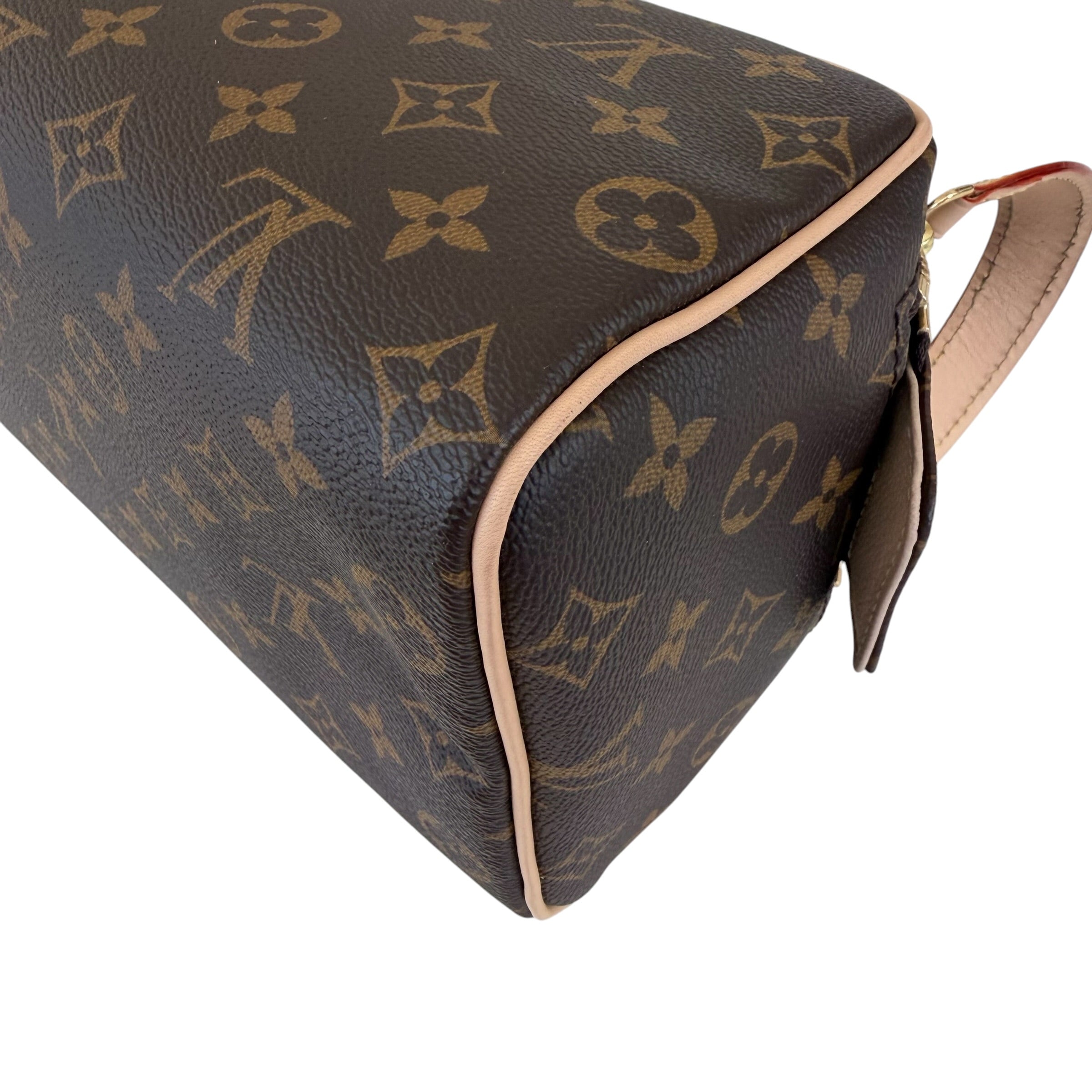 Louis Vuitton Trousse Toilette Dopp Kit