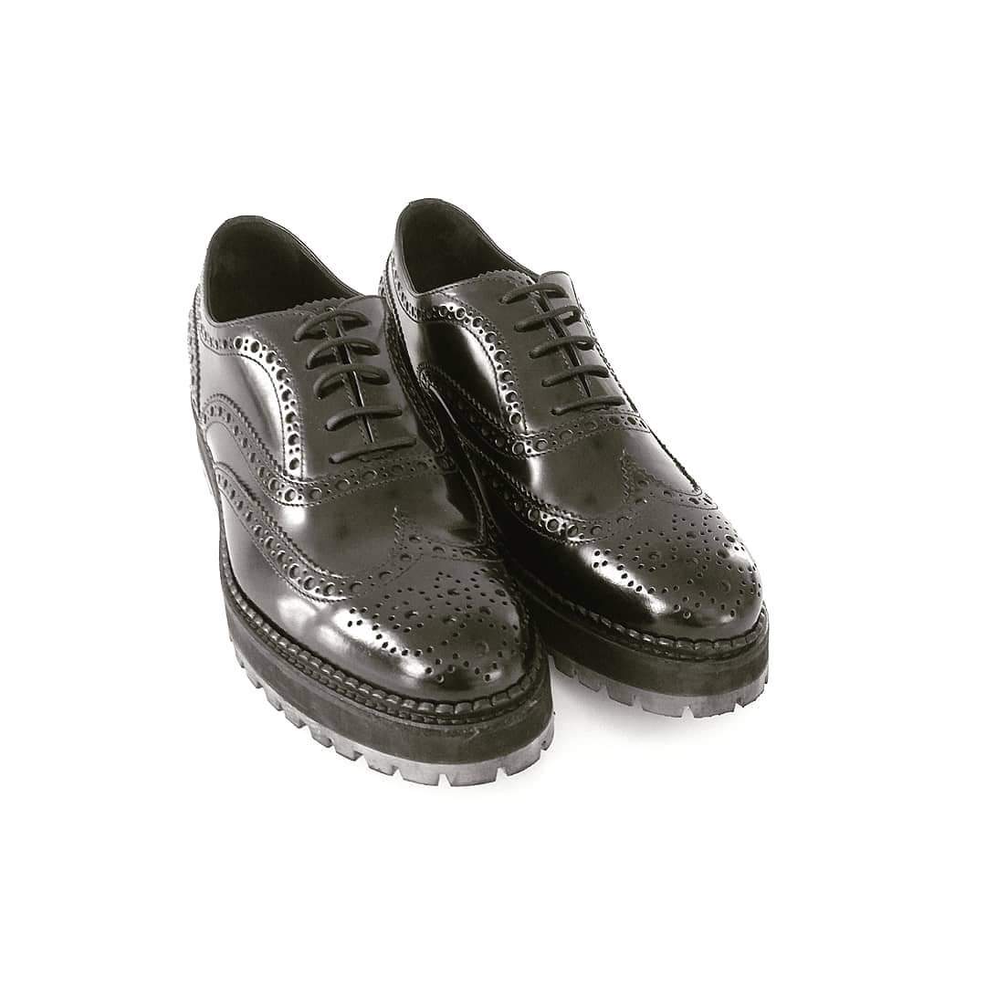 Scarpe donna Church's Indigo in pelle lucida