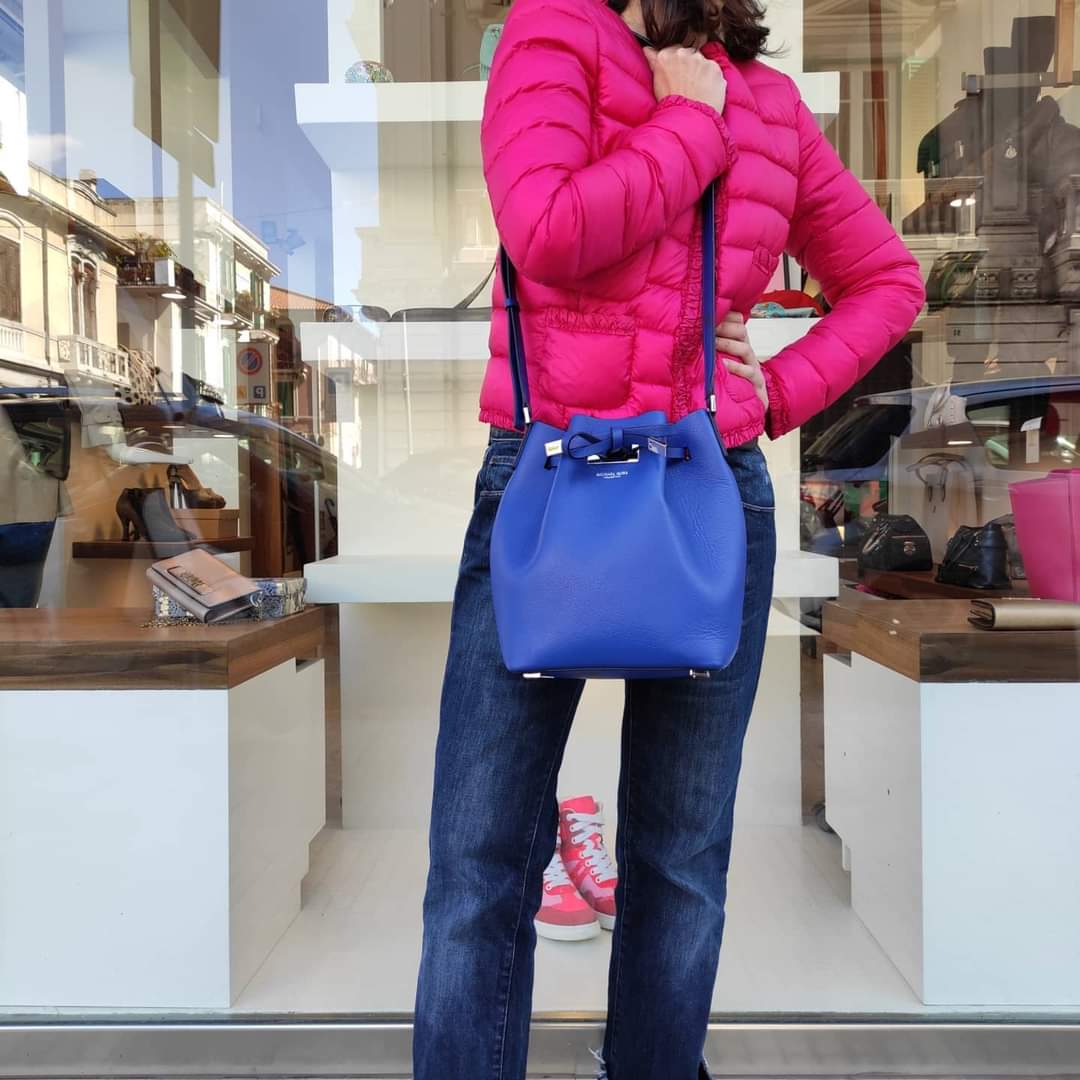 Michael kors secchiello sales