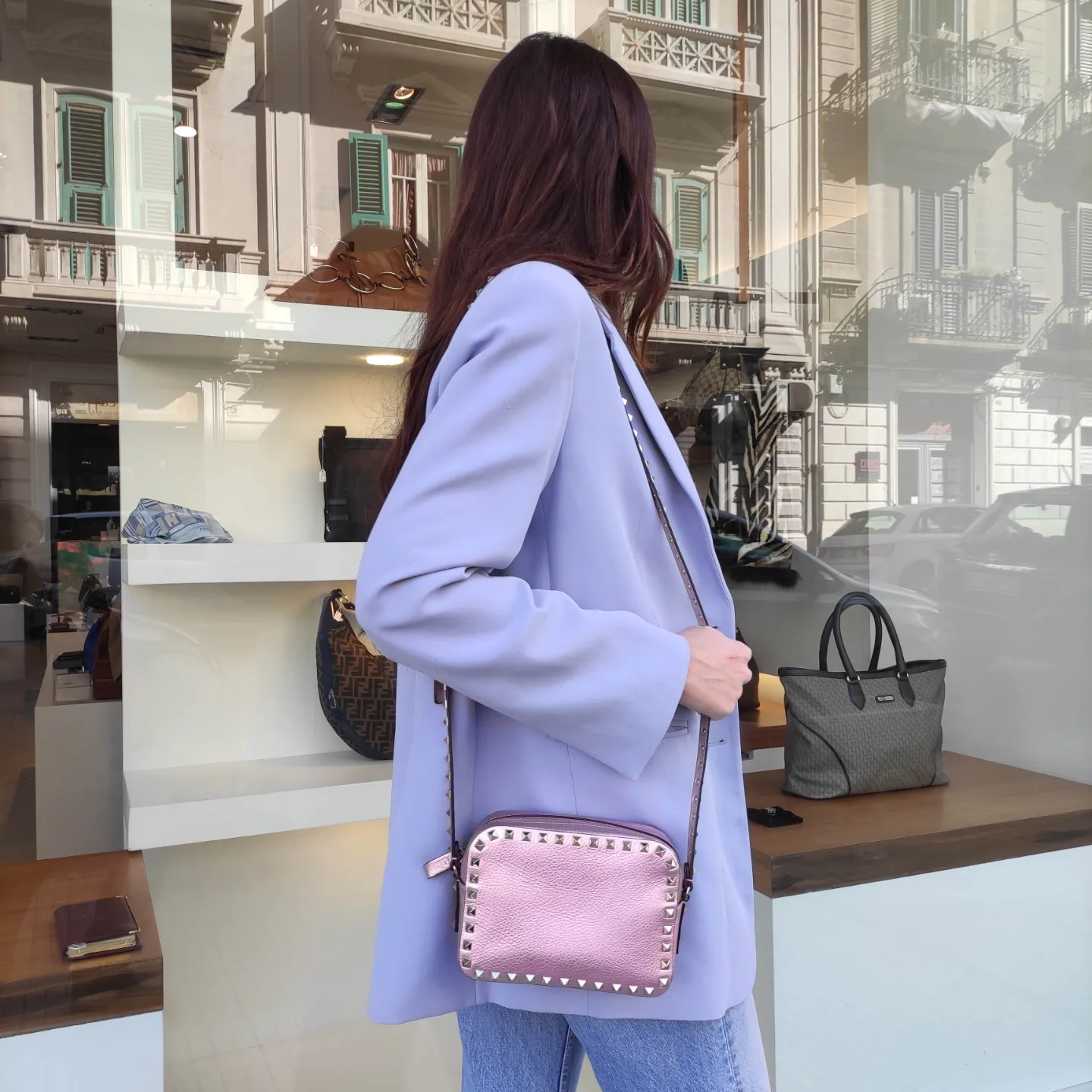Valentino borsa piccola a tracolla rockstud in vitello granato metallizzato Easy Luxury Borse usate di Lusso
