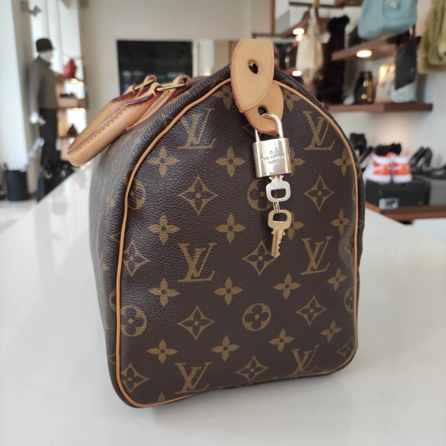 Cambio Totale Vacchetta Louis Vuitton Speedy