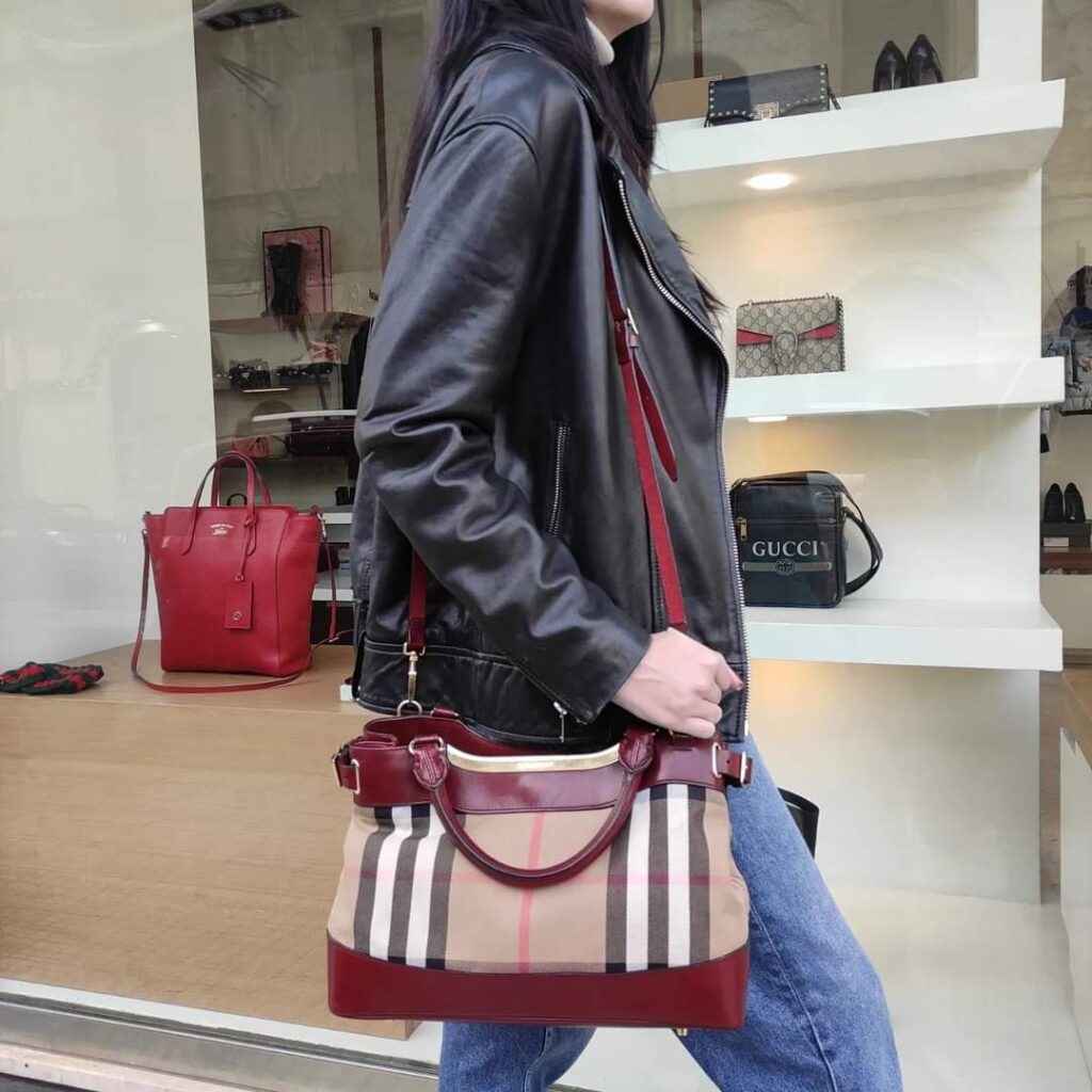 Borse hotsell usate burberry