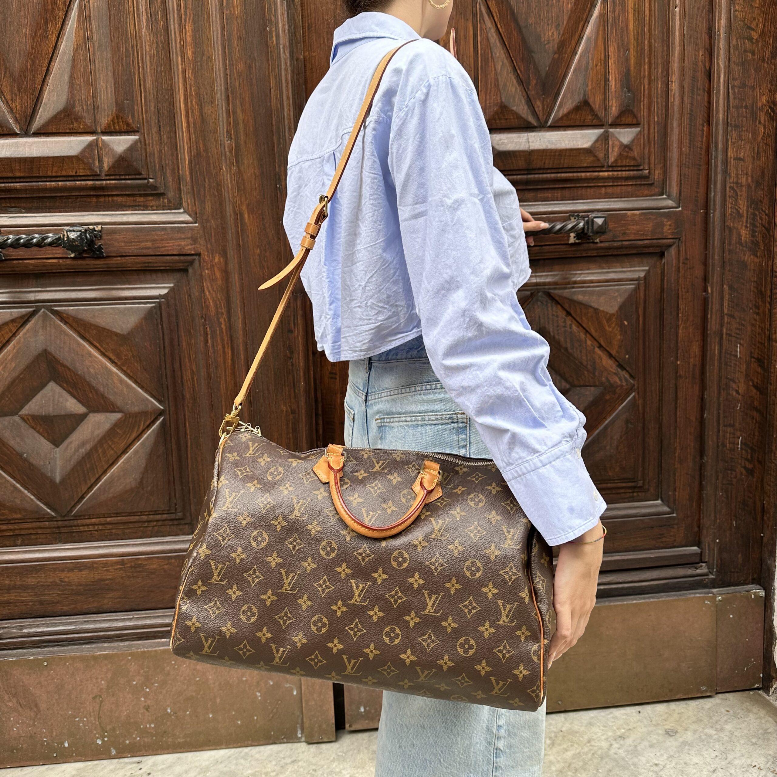 Louis vuitton Speedy 40 Bandouliere in tela monogram e finiture in vacchetta naturale Easy Luxury Borse usate di Lusso